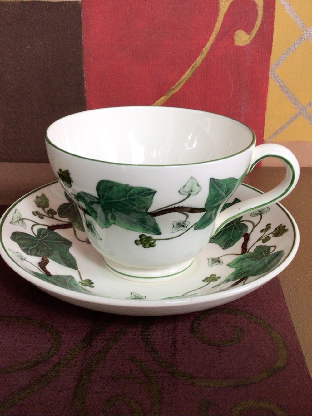 Wedgwood Of Etruria & Barlaston Napoleon Ivy Teacup And Saucer